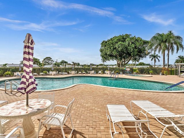 1907 SW 22ND Avenue, Boynton Beach, FL 33426