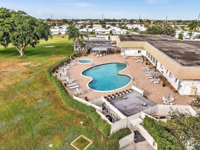 1907 SW 22ND Avenue, Boynton Beach, FL 33426