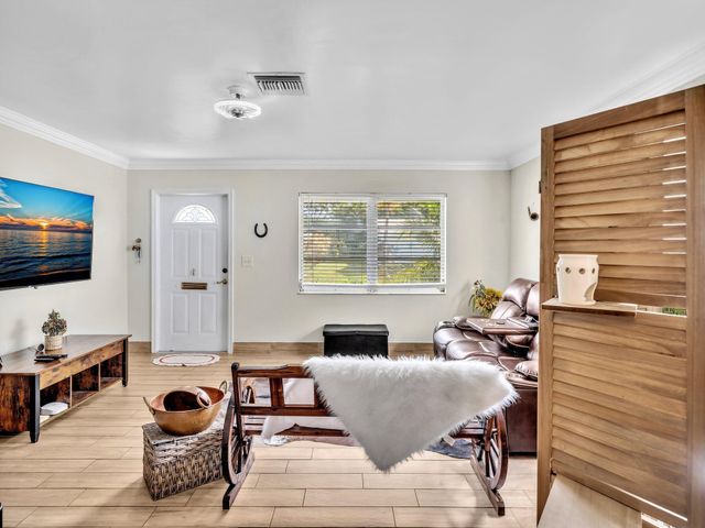 1907 SW 22ND Avenue, Boynton Beach, FL 33426