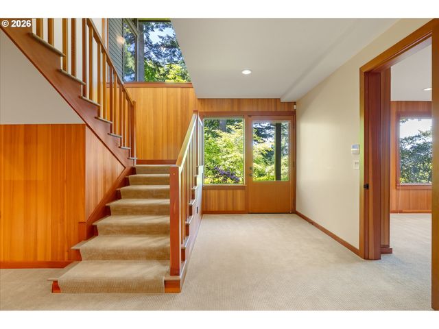 1117 Sw MITCHELL Ln, Portland, OR 97239