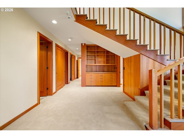 1117 Sw MITCHELL Ln, Portland, OR 97239
