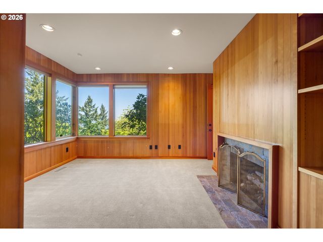 1117 Sw MITCHELL Ln, Portland, OR 97239