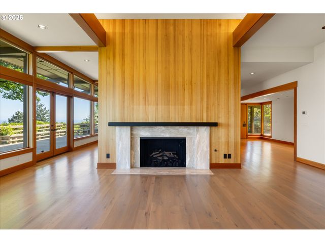1117 Sw MITCHELL Ln, Portland, OR 97239