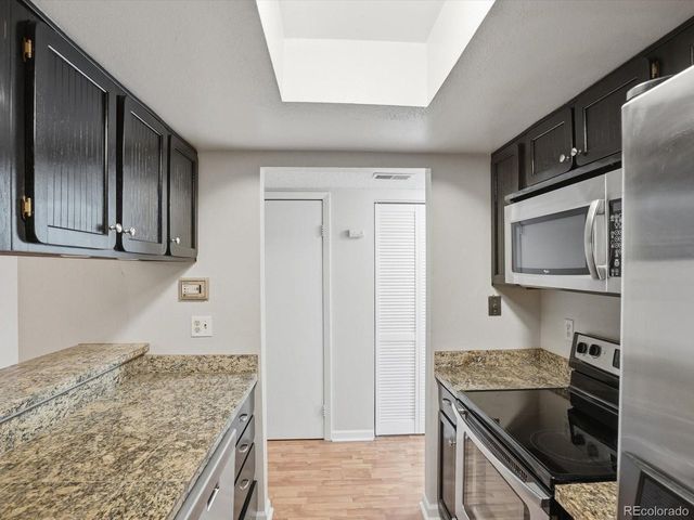 540 S Forest St 3-201, Denver, CO 80246