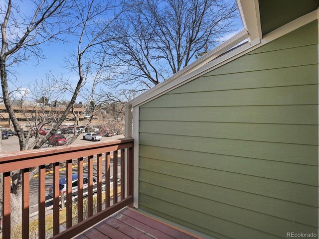 540 S Forest St 3-201, Denver, CO 80246