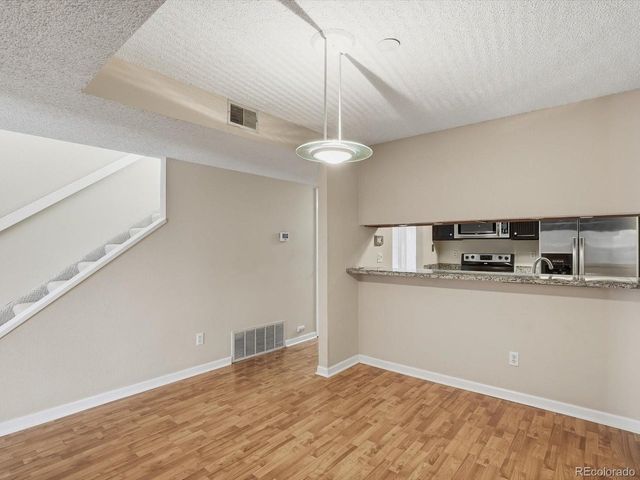 540 S Forest St 3-201, Denver, CO 80246