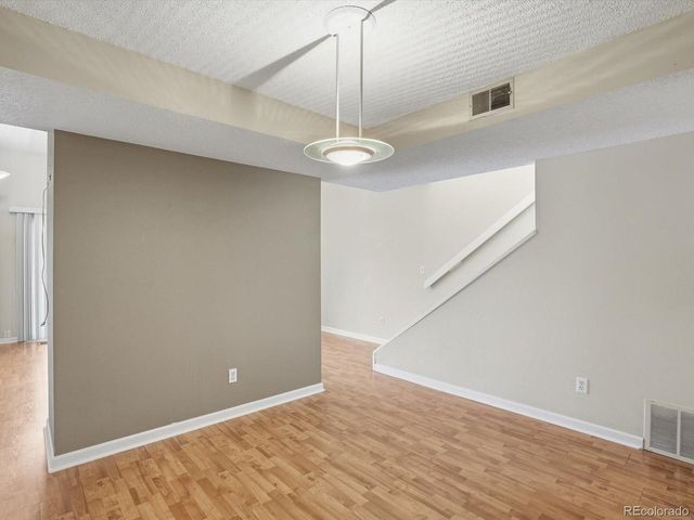 540 S Forest St 3-201, Denver, CO 80246