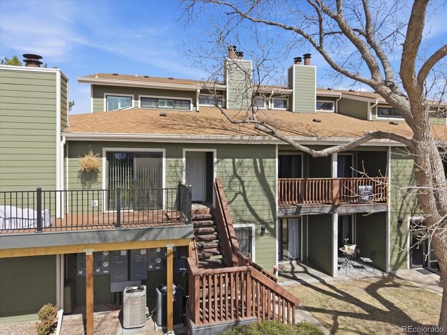 540 S Forest St 3-201, Denver, CO 80246