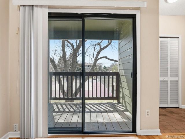 540 S Forest St 3-201, Denver, CO 80246