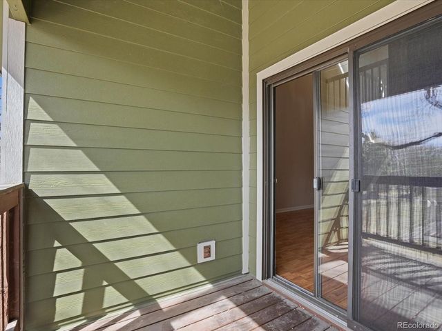 540 S Forest St 3-201, Denver, CO 80246