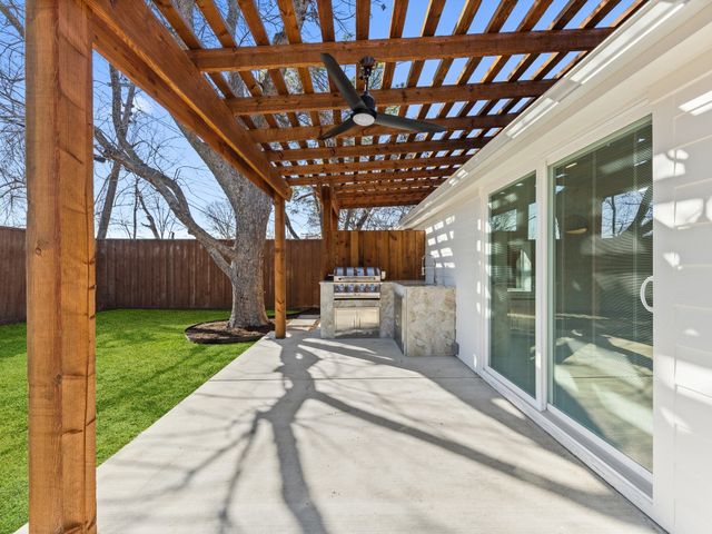 3616 Woodleigh Drive, Dallas, TX 75229