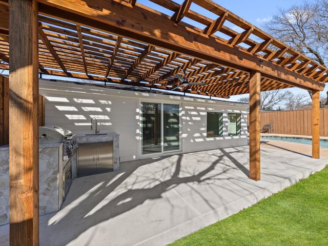 3616 Woodleigh Drive, Dallas, TX 75229