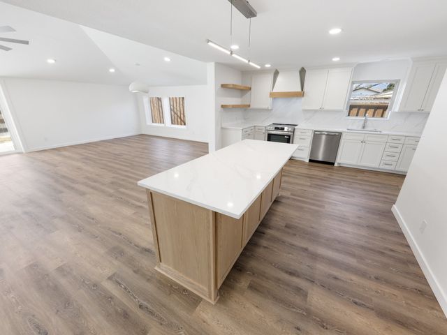 3616 Woodleigh Drive, Dallas, TX 75229