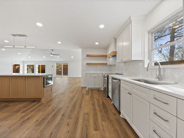 3616 Woodleigh Drive, Dallas, TX 75229