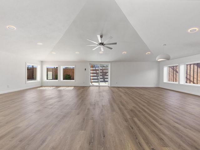 3616 Woodleigh Drive, Dallas, TX 75229