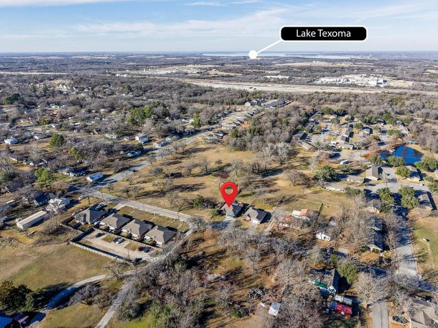 2409 W Walker Street, Denison, TX 75020