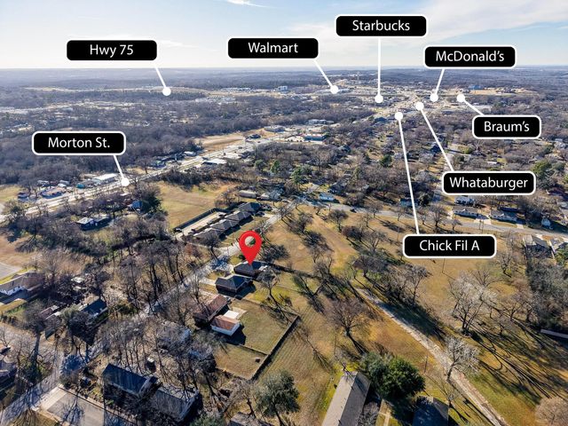 2409 W Walker Street, Denison, TX 75020