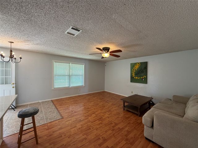 500 Annapolis Drive, Fort Worth, TX 76108