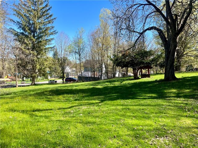 17 Olen Houck Street, Oneonta, NY 13861