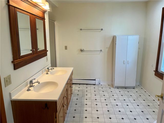 17 Olen Houck Street, Oneonta, NY 13861