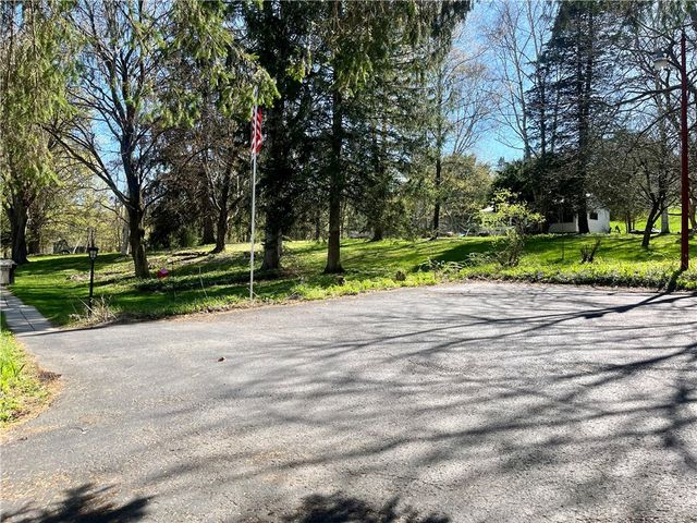 17 Olen Houck Street, Oneonta, NY 13861