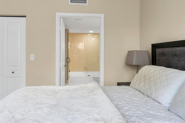 347 N New River Drive E 1007, Fort Lauderdale, FL 33301