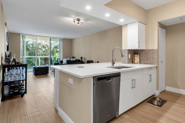 347 N New River Drive E 1007, Fort Lauderdale, FL 33301