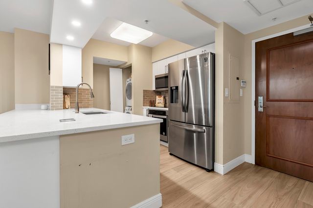 347 N New River Drive E 1007, Fort Lauderdale, FL 33301