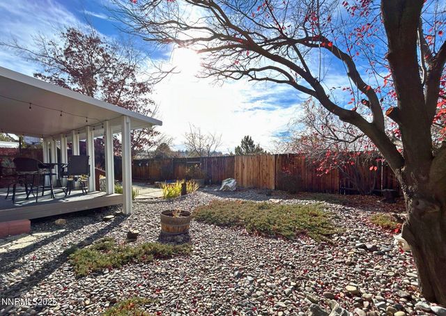 1685 Southview Drive, Sparks, NV 89436