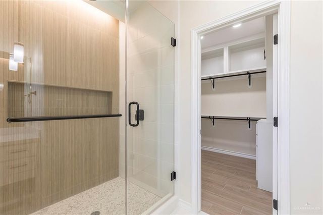 8030 N 50th Street, Mcallen, TX 78504