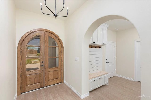 8030 N 50th Street, Mcallen, TX 78504