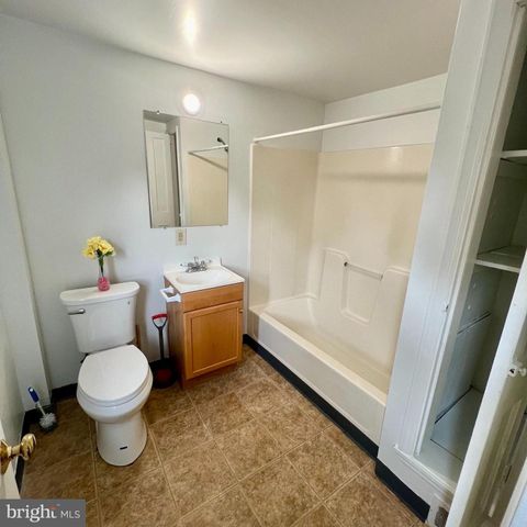 20 PAYNTER DR, Wilmington, DE 19809