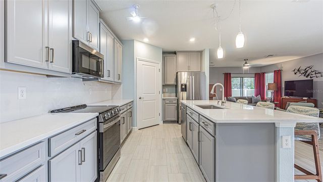 31310 CABANA RYE AVENUE, San Antonio, FL 33576