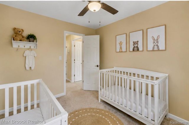 1928 S Wickham W, Royal Oak, MI 48073