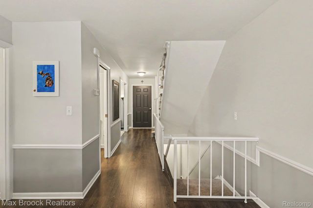 1928 S Wickham W, Royal Oak, MI 48073