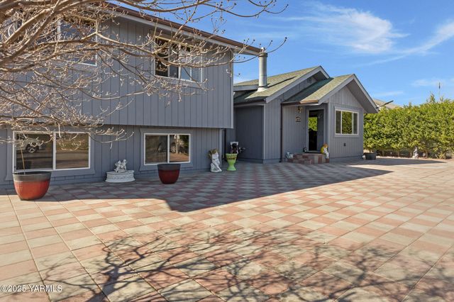 1604 Pleasant Ave, Yakima, WA 98902