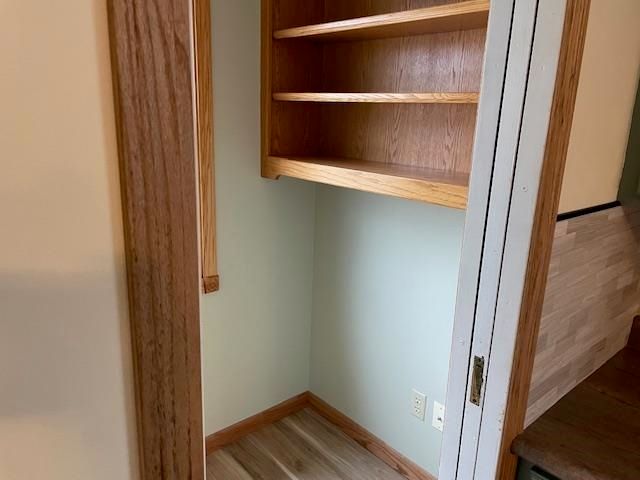 1505 W 7th, Newton, KS 67114