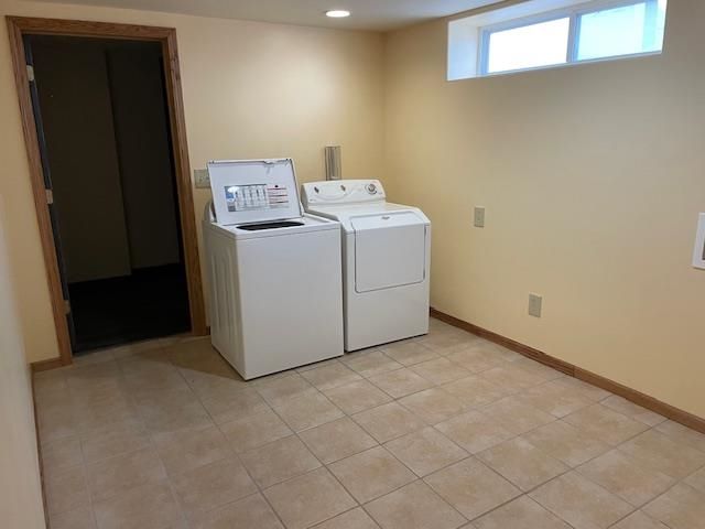 1505 W 7th, Newton, KS 67114