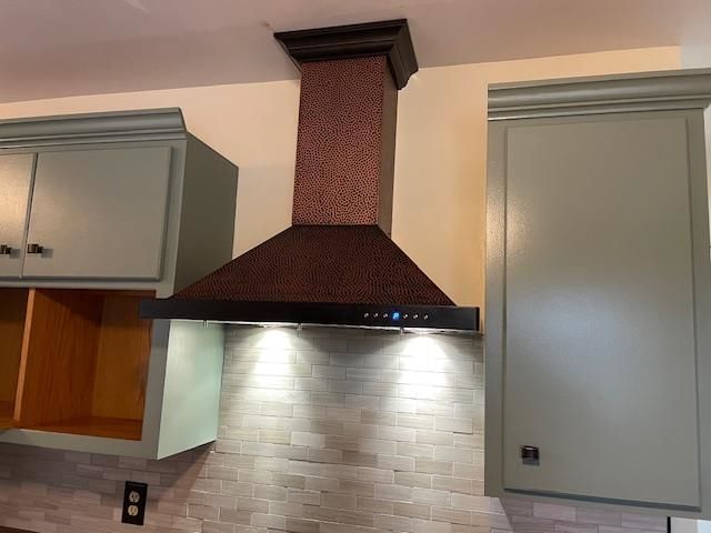 1505 W 7th, Newton, KS 67114