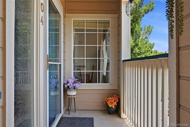8449 Little Rock Way 204, Littleton, CO 80126