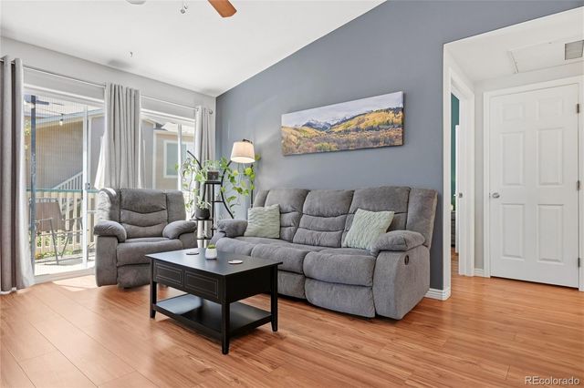 8449 Little Rock Way 204, Littleton, CO 80126