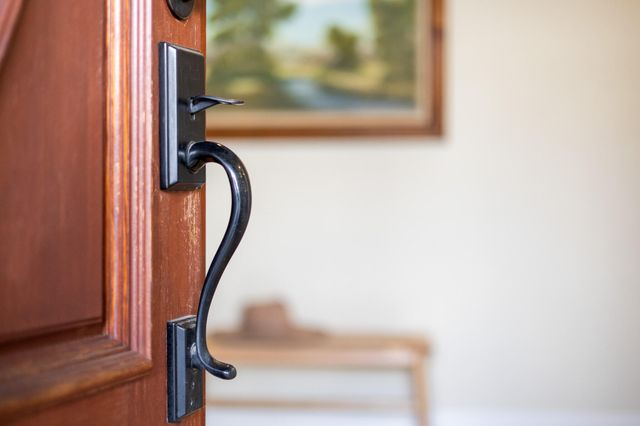 745 N Fulgham Court, Visalia, CA 93291