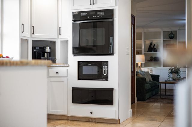 745 N Fulgham Court, Visalia, CA 93291