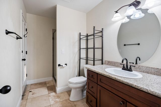 745 N Fulgham Court, Visalia, CA 93291