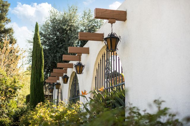 745 N Fulgham Court, Visalia, CA 93291