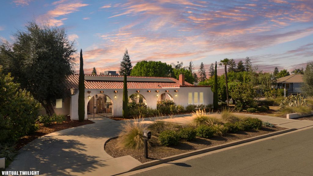 745 N Fulgham Court, Visalia, CA 93291