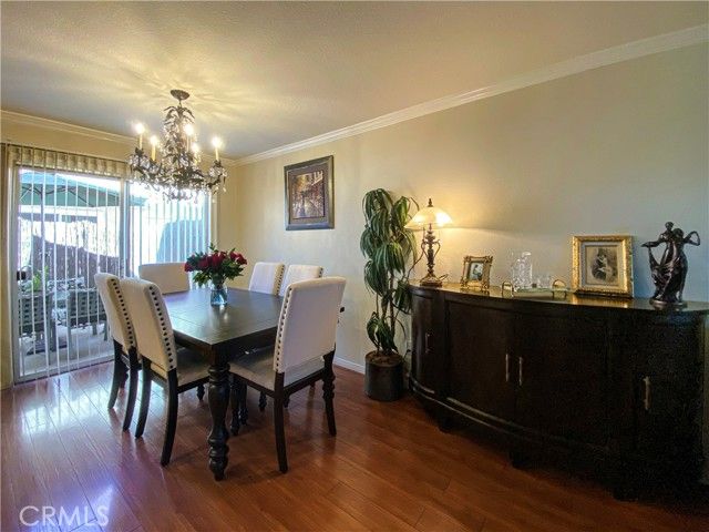 17041 Roscoe Boulevard 3, Northridge (los Angeles), CA 91325