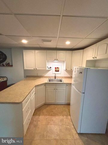 10523 ROLLING GREEN CT, Clarksburg, MD 20871