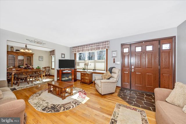 10523 ROLLING GREEN CT, Clarksburg, MD 20871