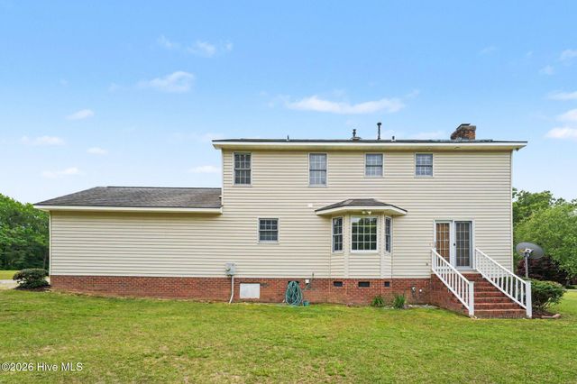 105 Dogwood Drive, Kenly, NC 27542
